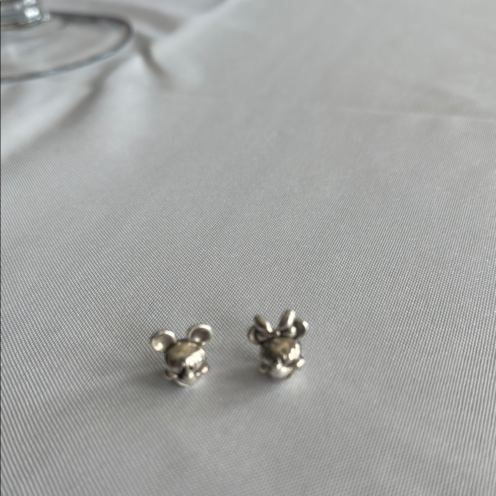 Pandora Mickey and Minnie